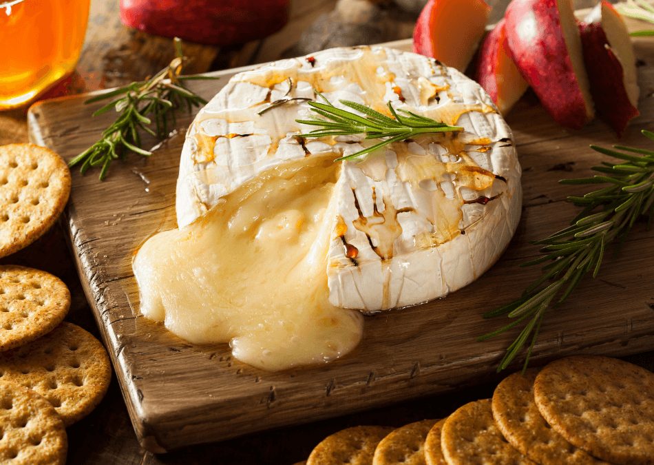 branza brie la cuptor
