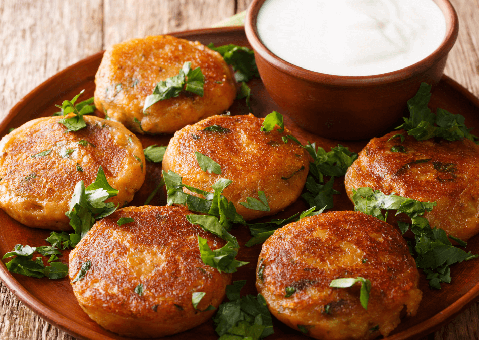 aloo tikki cu iaurt