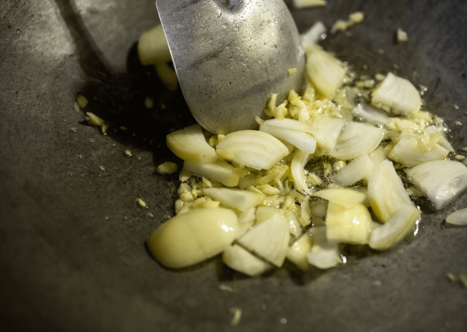 ceapa in wok