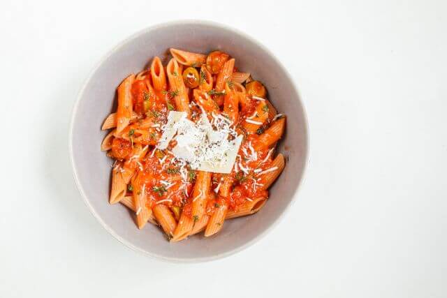 BIO Penne din linte, morcov si in